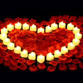 Cridoz rose petals 2000-piece set for lush table decor and romantic ambiance.