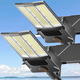 Deepn solar street light with 12000W beam offering wide parking lot coverage