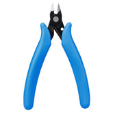 GodHand PN-125 nipper front view showing balanced grip for plastic model work.