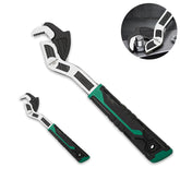 Groword adjustable wrench with self-adjusting jaws close-up for fast bolt grip