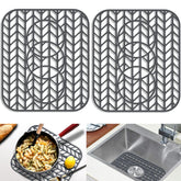 GUUKIN sink protector under the sink; protects porcelain from scratches.