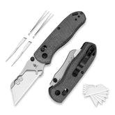 Kizer Uti Bear folding knife close-up blade for precise cuts