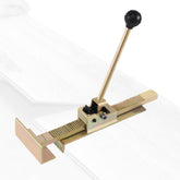 Samger Cast Steel Flooring Jack front view for precise plank alignment during installation.