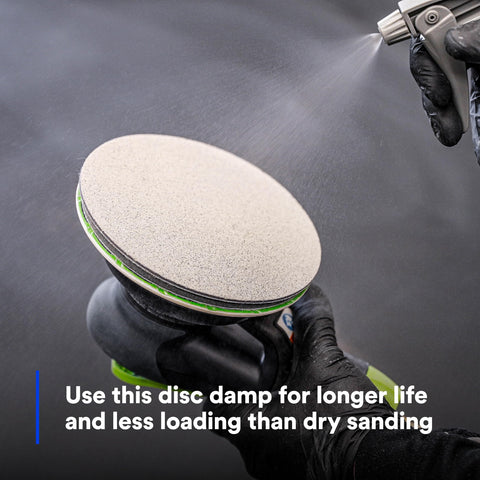 3M Trizact Hookit foam disc P3000 delivering consistent finish on a glossy surface
