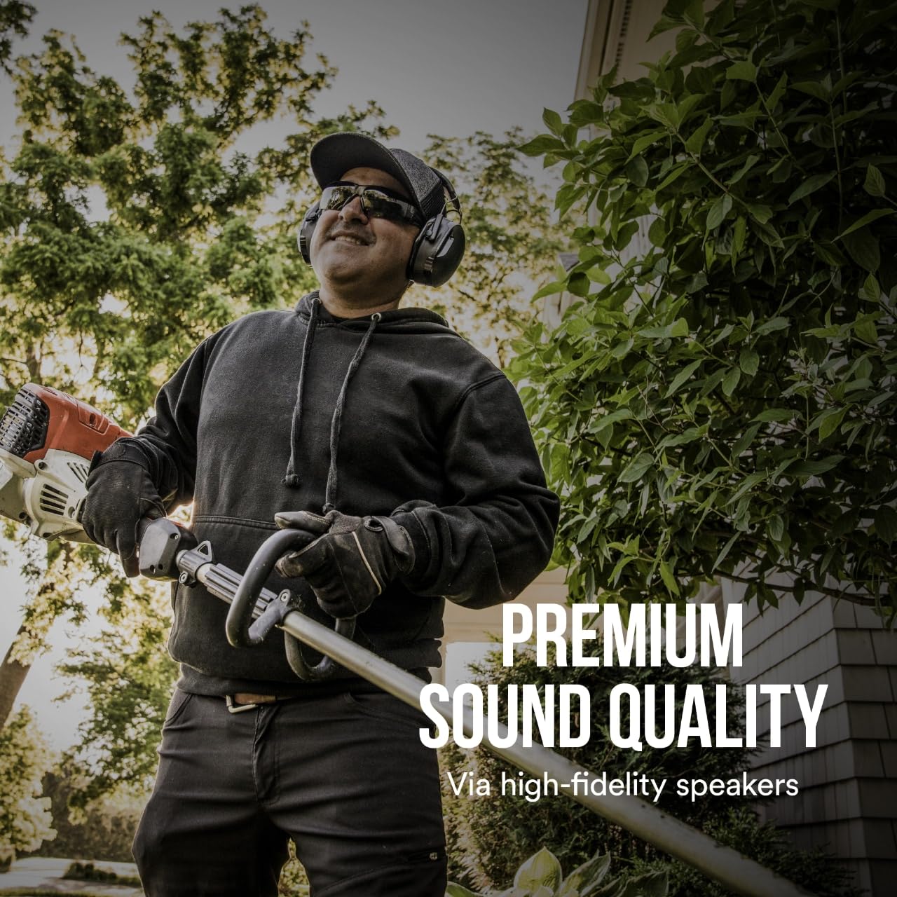3M WorkTunes Connect 40+ hour battery for extended wear without frequent charging