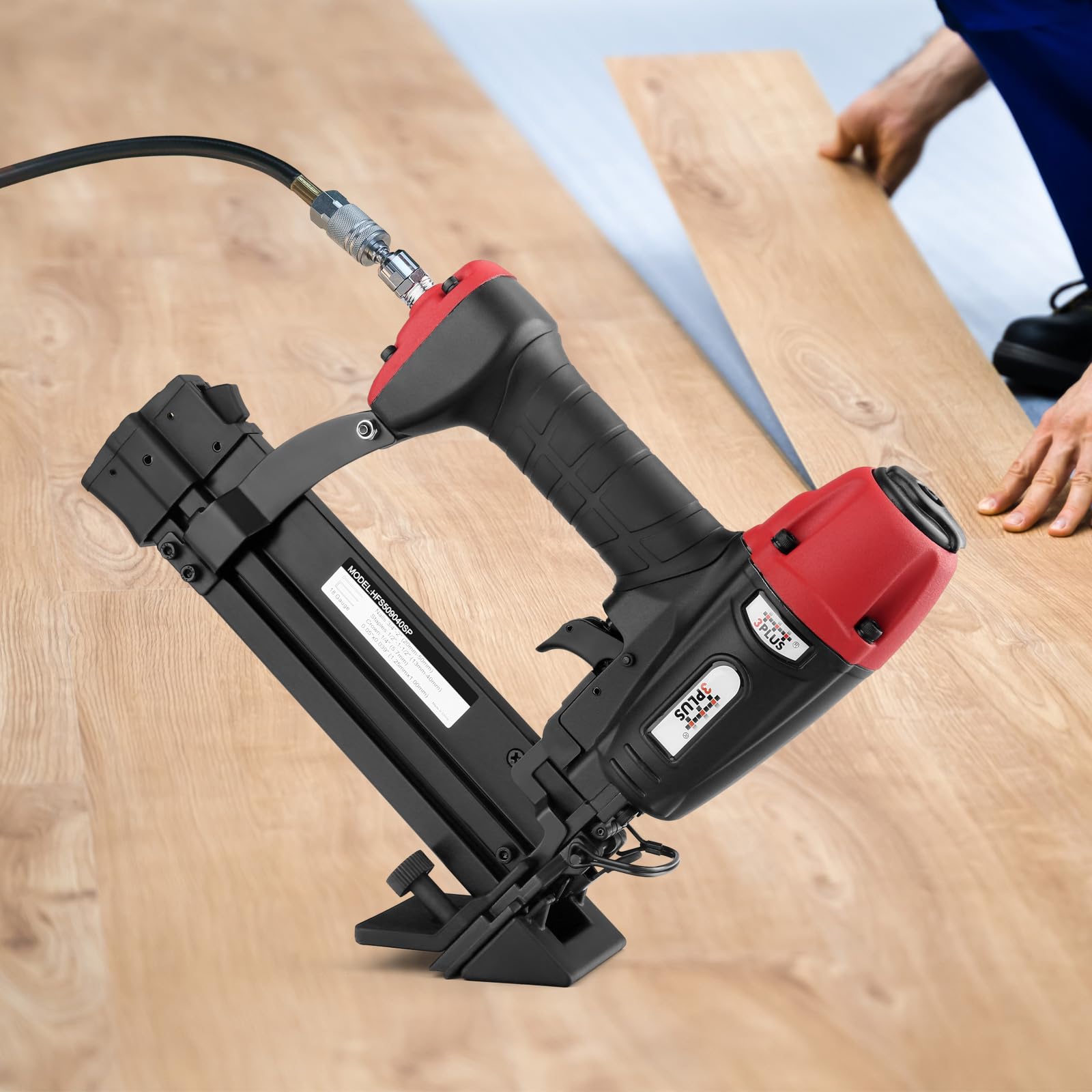 3PLUS HFS509040SP depth adjustment enables precise nail setting.