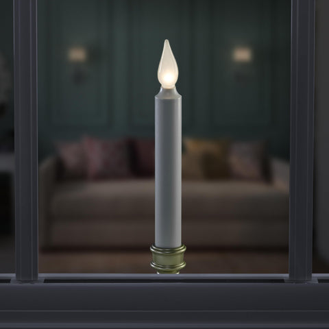 612 Vermont window candle height of 9.75 inches for display planning.