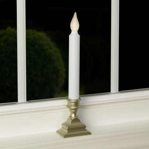 612 Vermont LED window candle emits steady pure white light indoors and out.