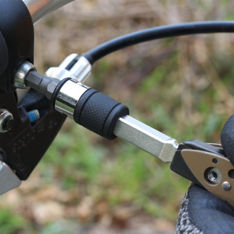 Compact EDC design boosts everyday carry versatility