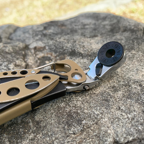 Flat end design accepts Leatherman proprietary flat bits for compatibility.