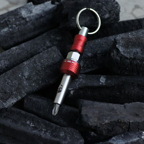 711L inline ratchet driver FL fits 14mm sockets and 1/4-inch handles.