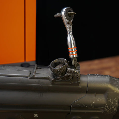 711L mini ratchet wrench duo ergonomic handle for comfortable use.