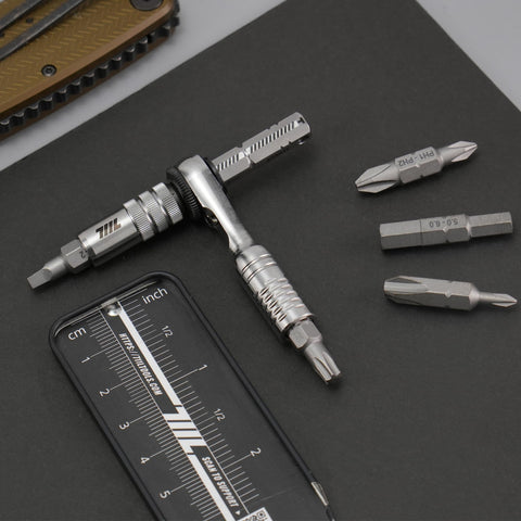 Premium stainless steel construction of 711L TG showcases durability and corrosion resistance