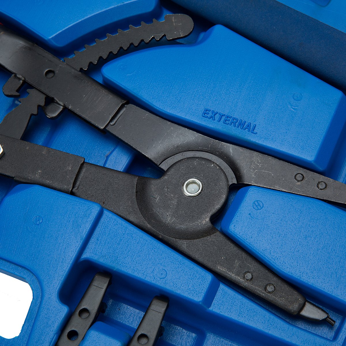 8MILELAKE heavy-duty snap-ring pliers in use on large equipment