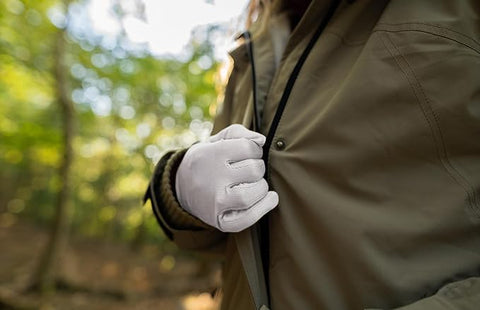A Touch of Silk wash bag included to protect delicate fabric during washing.