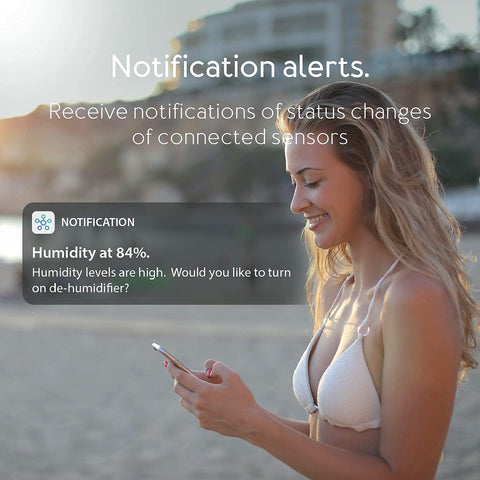 Aeotec Smart Home Hub managed through the SmartThings mobile app on Android or iOS.