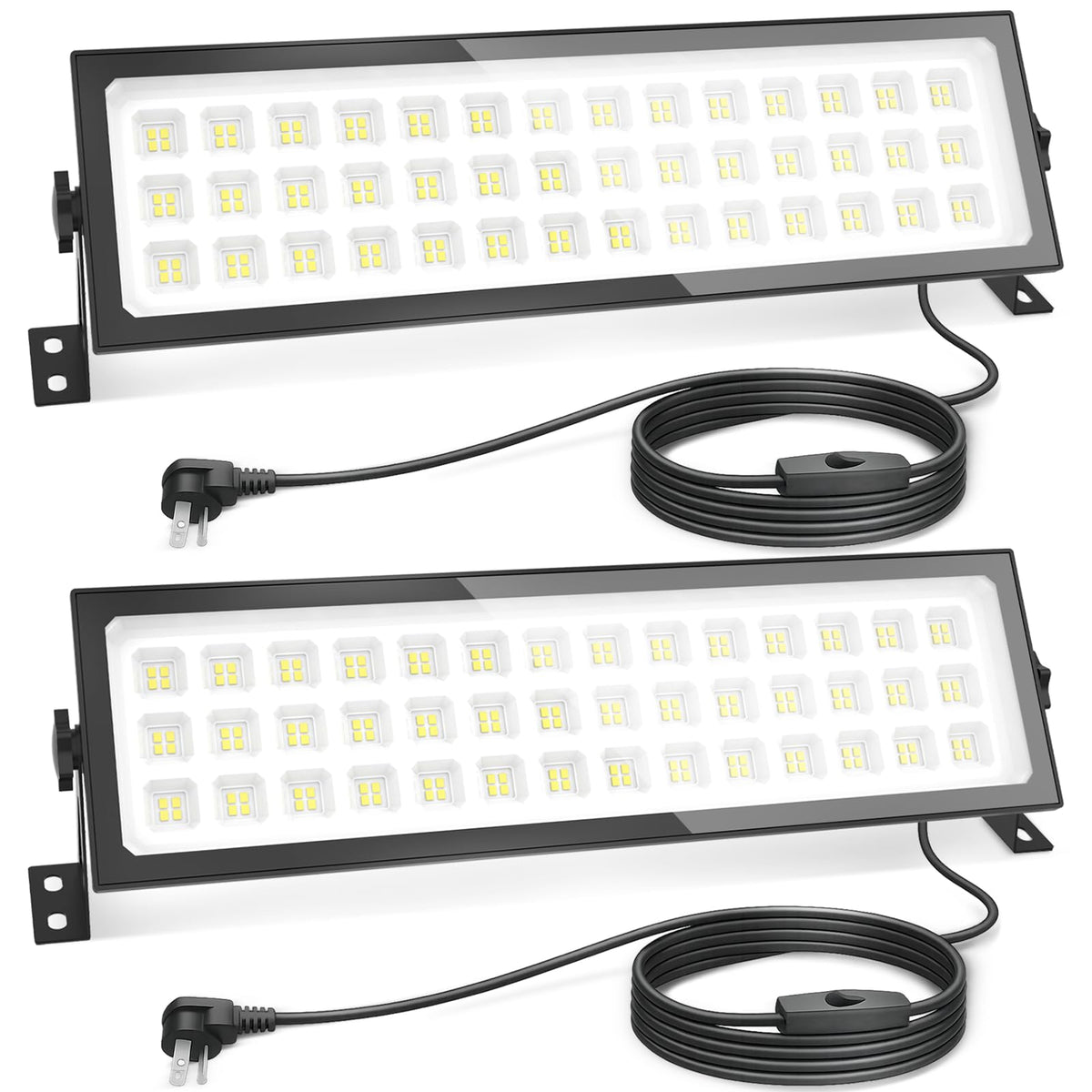 AGranTOP linkable LED shop light with outlet for easy daisy chaining