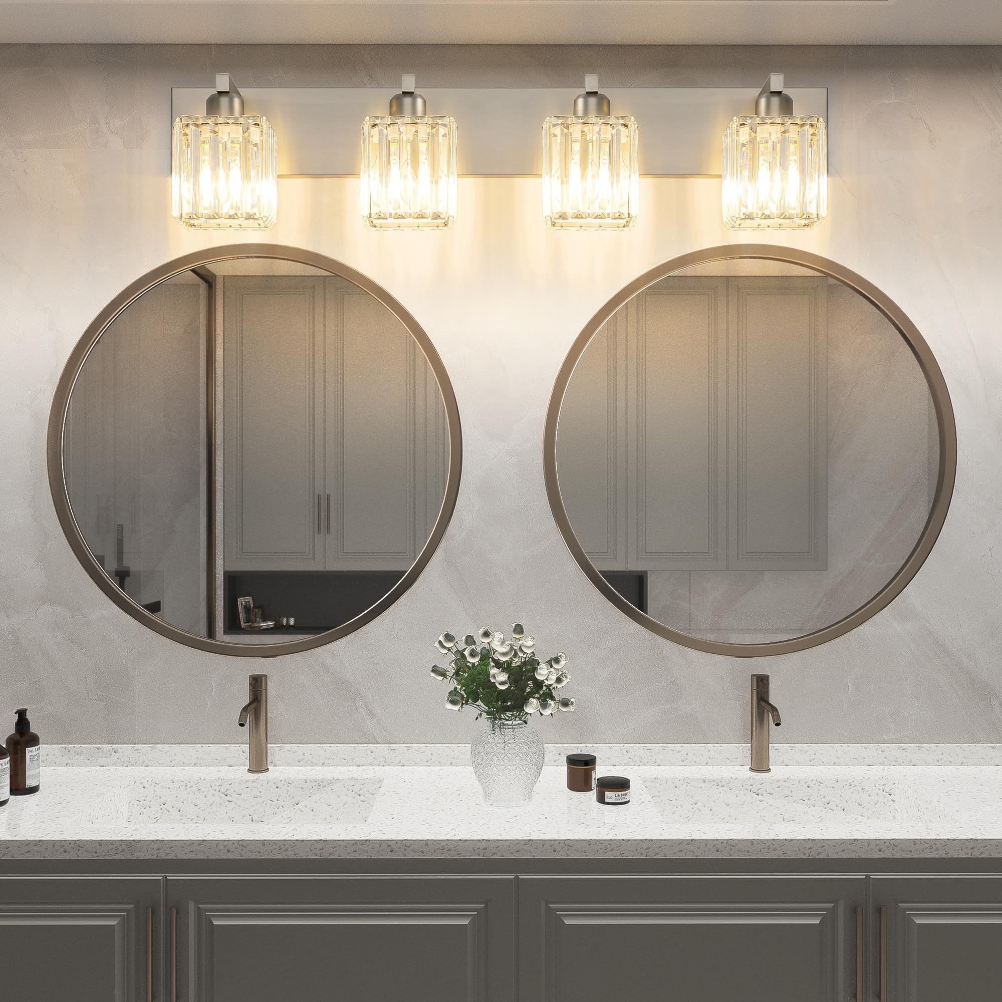 Aipsun crystal detail close up highlights prisms and refined finish