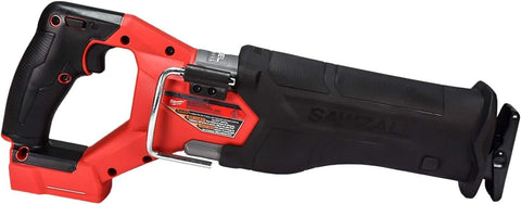 AIROXY 2821-20 Sawzall in-action demonstrates powerful cutting on tough materials.