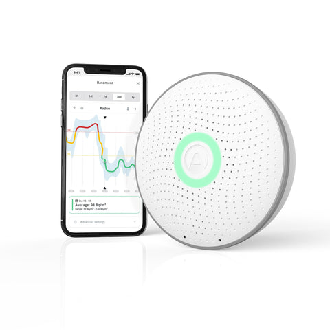 Airthings 2950 Wave Radon device displaying live readings in the Airthings app.