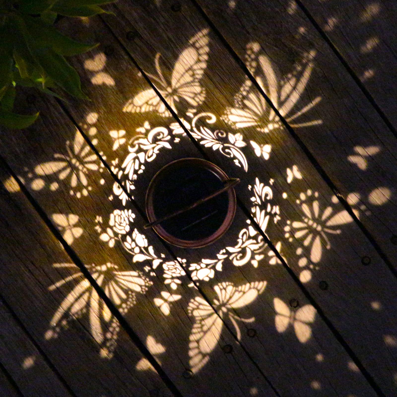 AITENISEN energy-efficient lanterns require no cords or electricity.