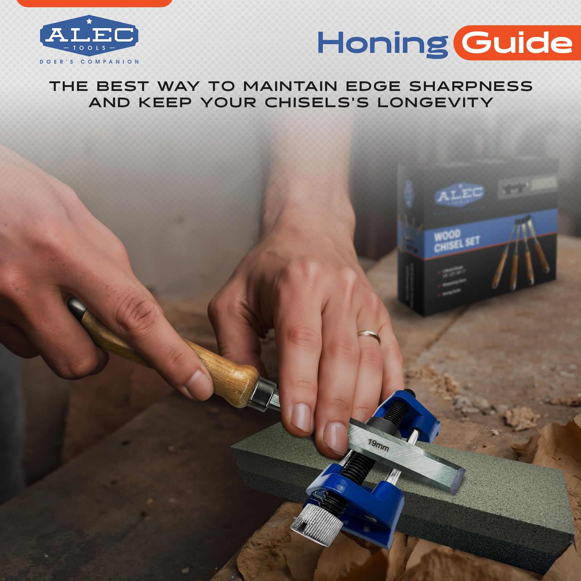 Alec Tools ergonomic beech handles reduce hand fatigue.