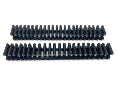 Alien Space Saver flat-faced design offers stable grip during tool organization.
