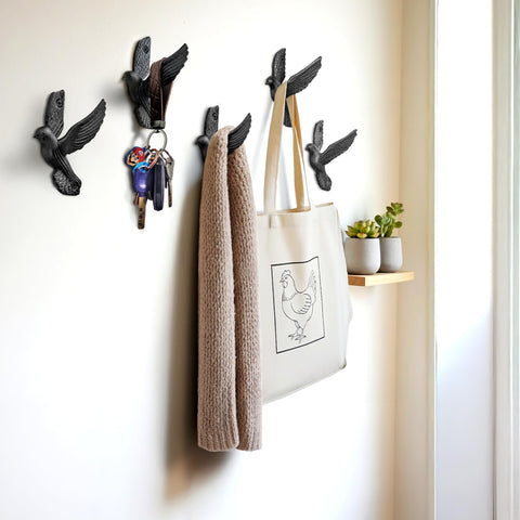 Compact design of Ambipolar hooks saves wall space with 4.3 inch height.