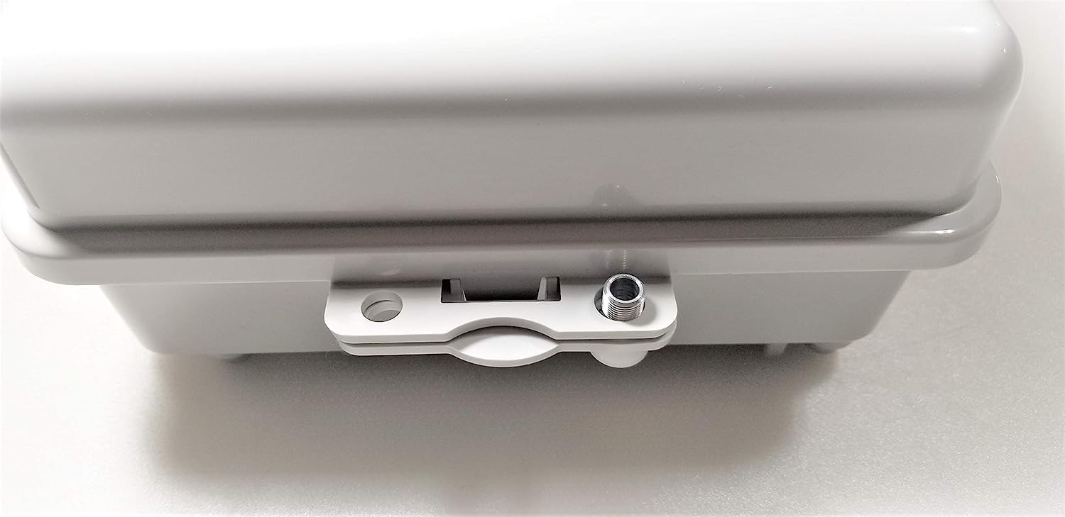 Amphenol Broadband enclosure dimensions 9x9x4 inches for compact spaces.