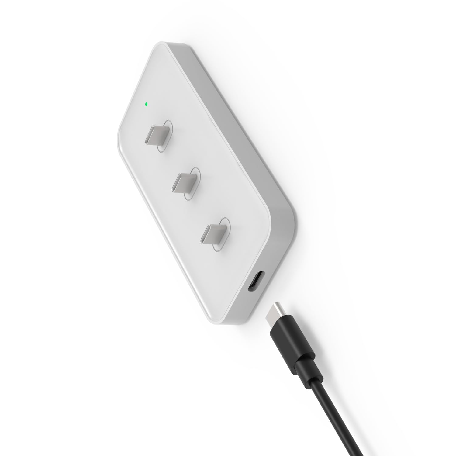 Anmeery multi-device charger helps reduce cables while keeping devices ready.
