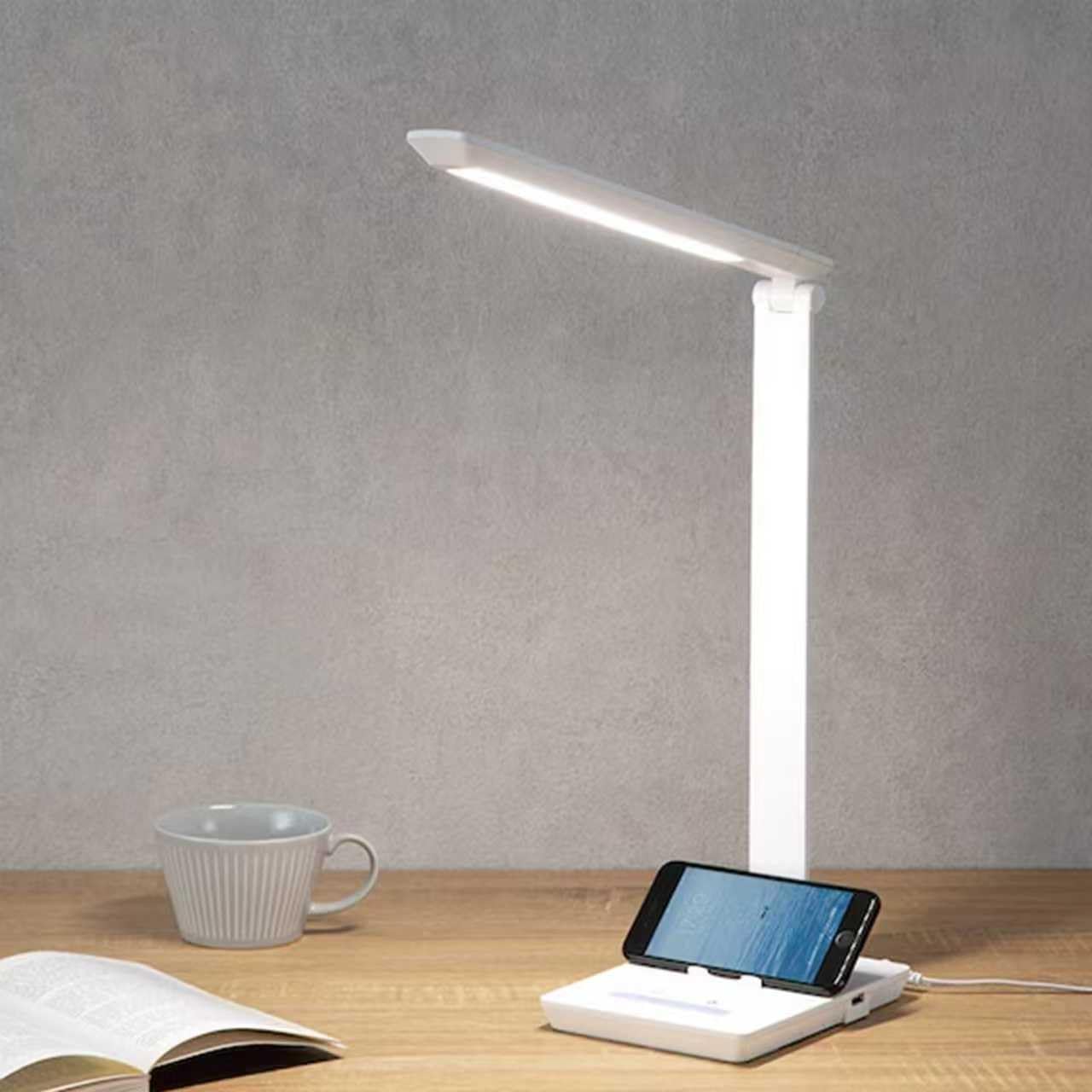 ANNAITE LED long-life bulb removes the need for replacements.