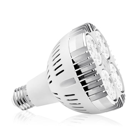 Aolyty PAR30 LED bulb 6000K close-up suitable for crisp task lighting