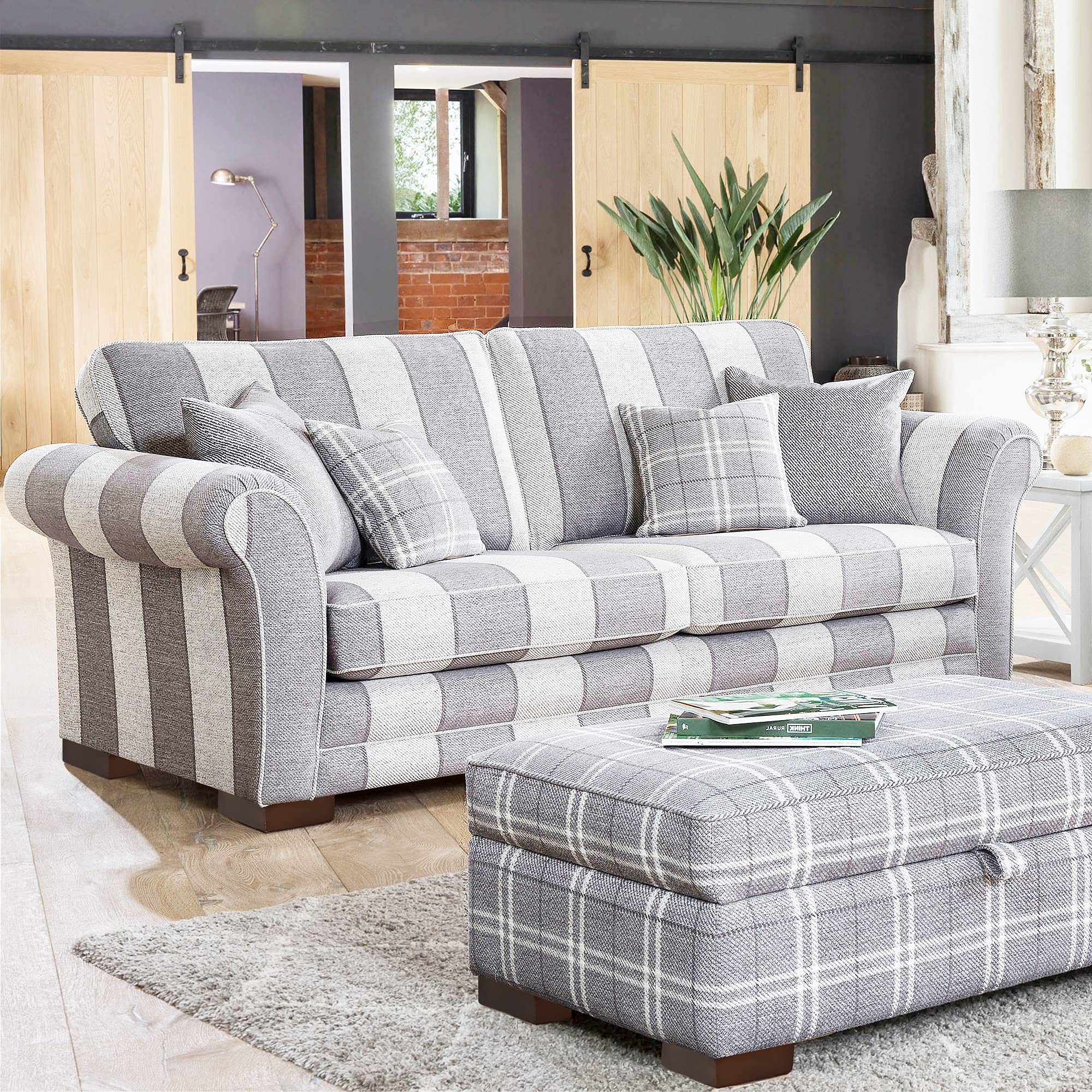 AORYVIC smooth-edge finish wood legs protect floors while stabilizing furniture.