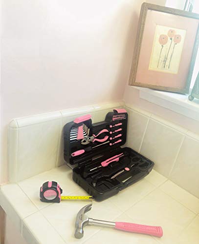Apollo Tools pink tape measure close-up shows reliable measurement function.
