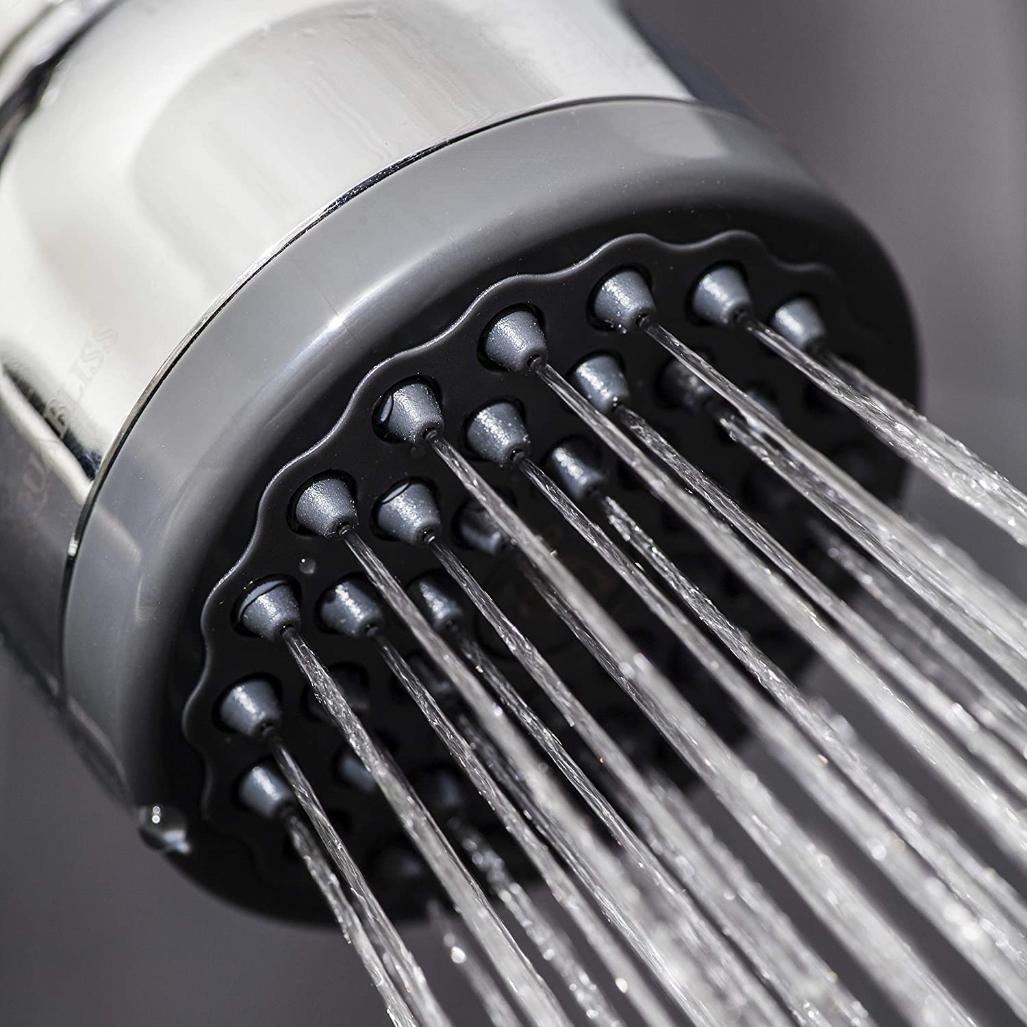 AquaBliss TurboSpa Eco spray hitting every inch with no dry spots