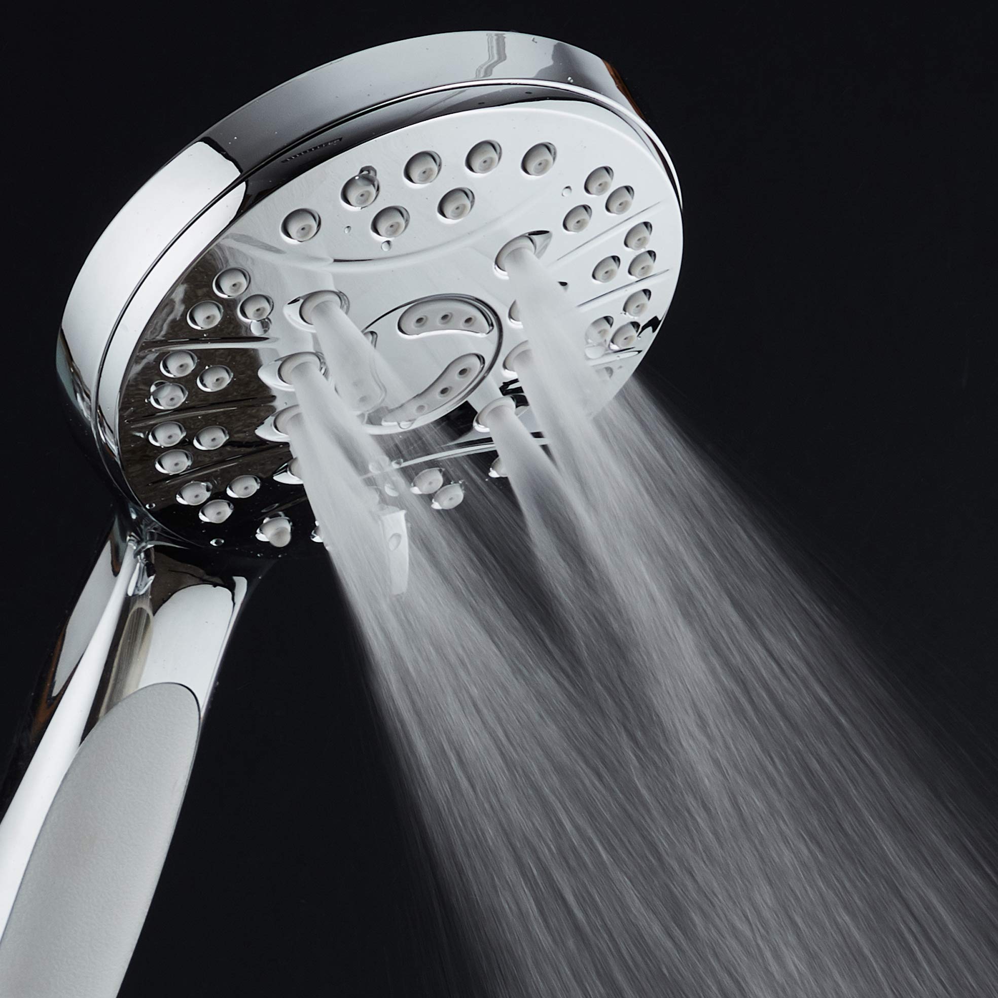 AquaSpa anti-slip handle design ensures secure grip during shower routines.