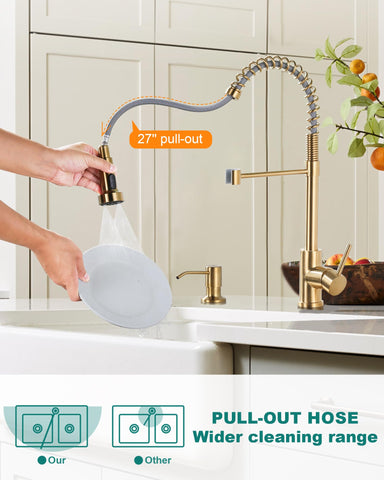 ARCORA 360° swivel spout enables full sink reach during prep and cleanup