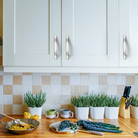 Asidrama 10-pack kitchen hardware simplifies upgrading multiple cabinets with matching finishes.