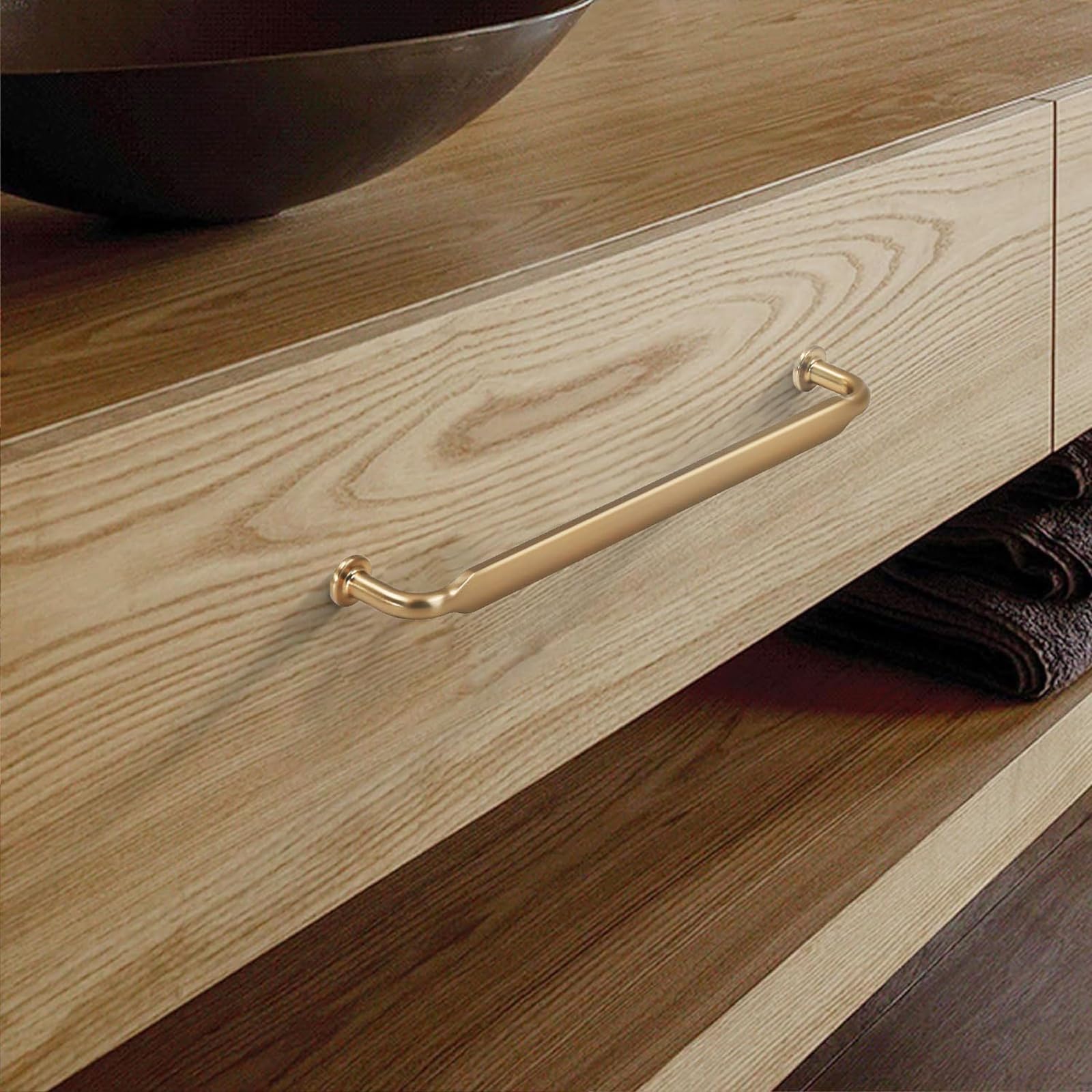 Asidrama champagne bronze cabinet pull close-up 7.5-inch showing smooth finish and grip