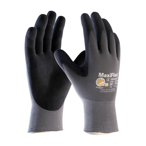 ATG MaxiFlex Ultimate medium-size glove provides a snug, flexible fit.