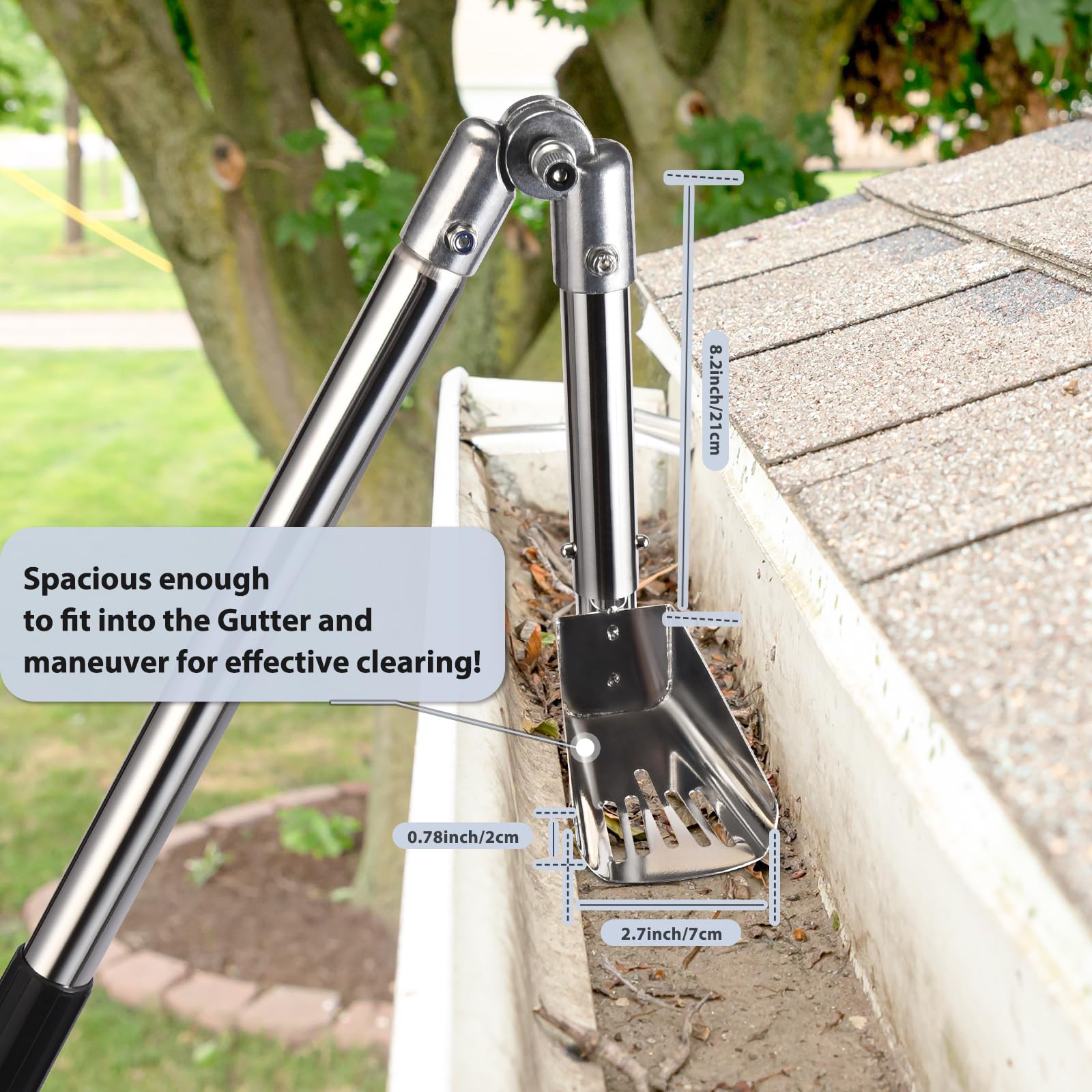 AugFir gutter scoop 2.7-inch wide clears leaves from tight gutter sections
