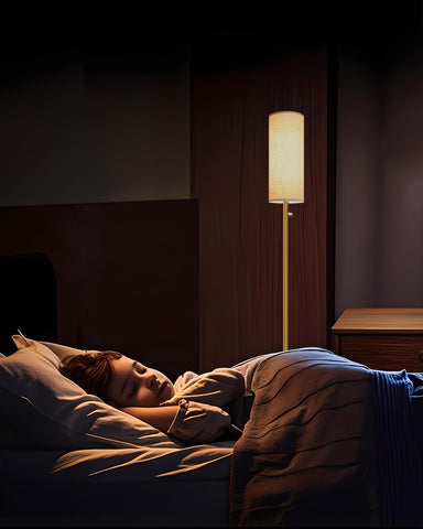 Aulaiyi easy-assembly floor lamp enables quick setup without tools