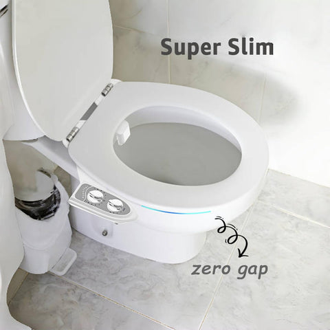 Aünsffer bidet attachment compatible with most 2-piece toilets.