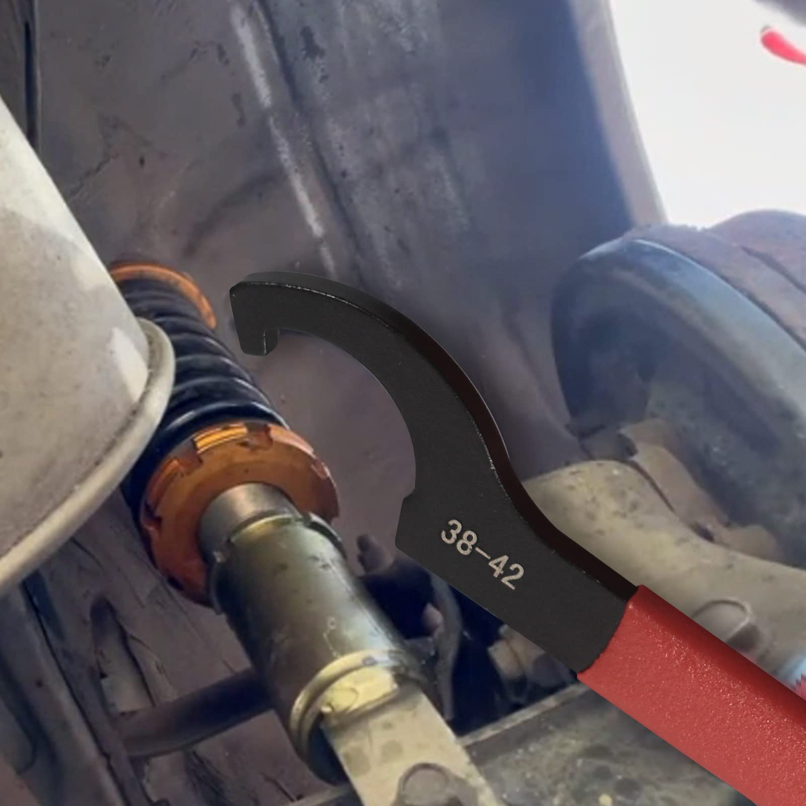 AutoWanderer Tool 9-pcs set offers compact practicality for on-the-go maintenance.