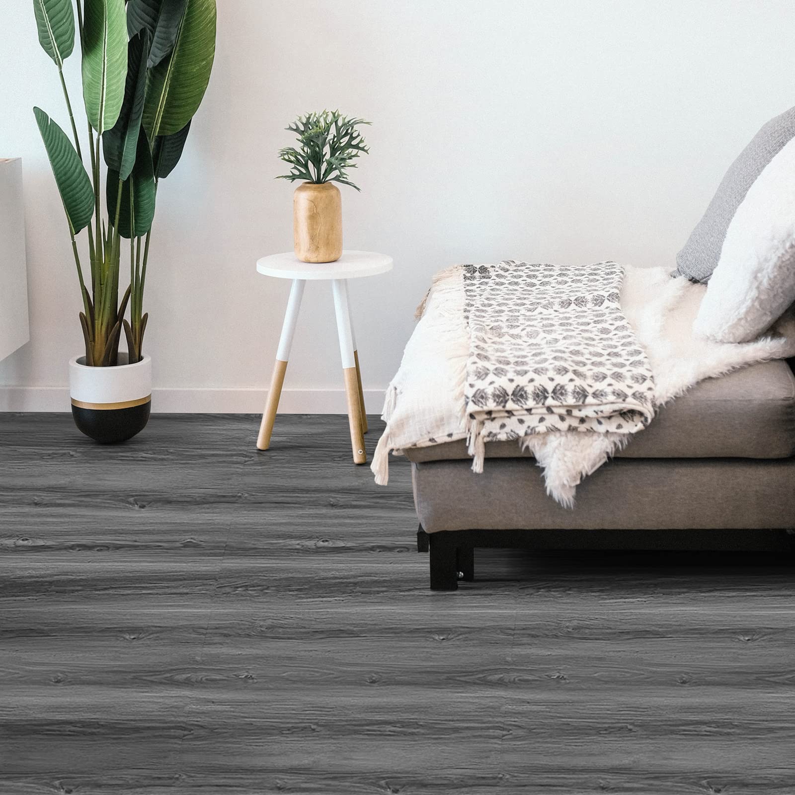 auxua durable vinyl flooring designed for long-lasting performance.
