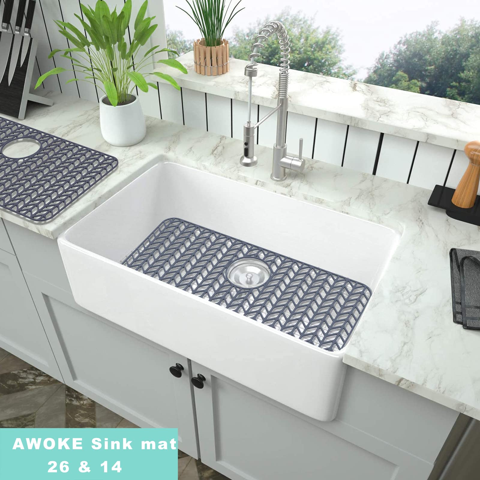AWOKE silicone sink protector soft silicone texture cushions delicate items.