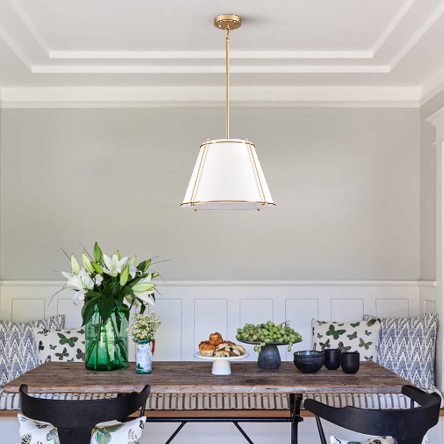 AXILAND compatible with LED or traditional bulbs for versatile kitchen lighting.