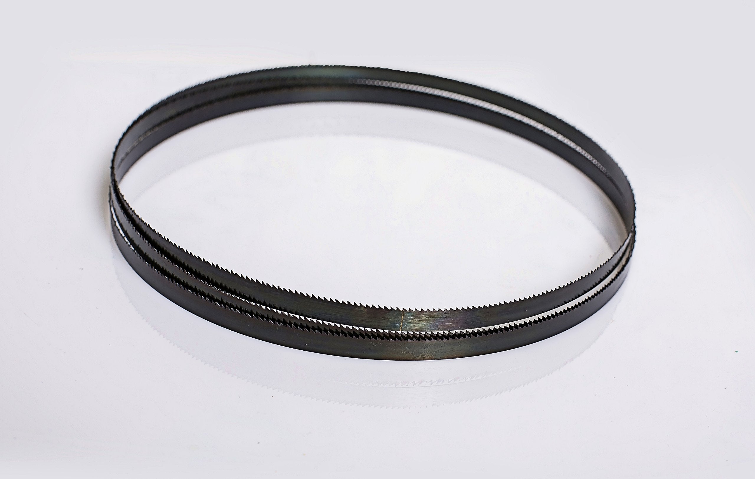 AYAO blade with strong weld area for smooth, consistent cuts