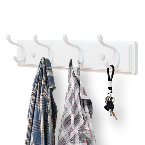 Badiano rack features durable hooks for everyday wear.