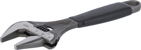 Bahco 9031 adjustable wrench with 38 mm jaw width for easier access in tight spaces